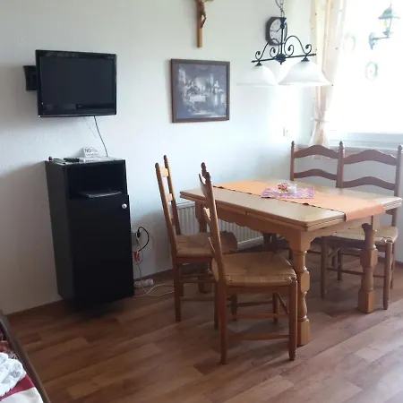Apartma Mit Seeblick Sankt Gilgen Exterior photo